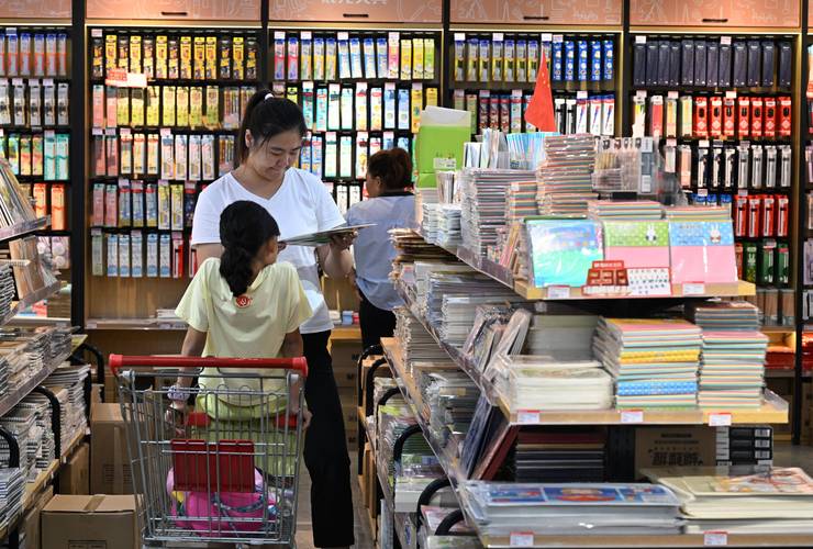 开学季文教用品热销，文具用品迎来销售高峰